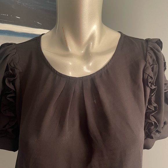 Trendy Black Ruffle Sleeve Blouse Sz. Small NWOT - Picture 4 of 12